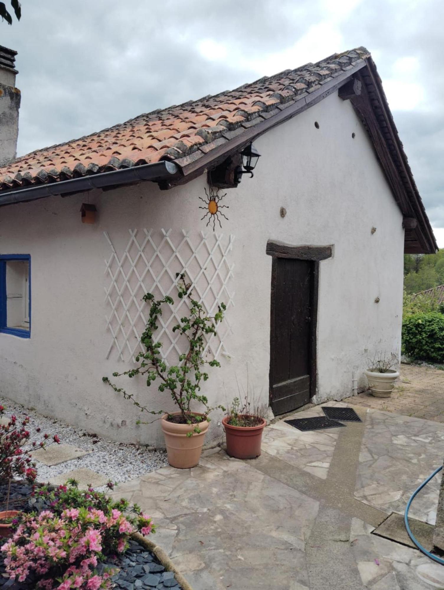 Gite Et Chambre D'Hotes Les Authentiques Saint-Estephe  Buitenkant foto